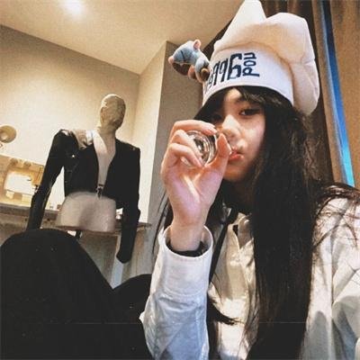 作为替身的她